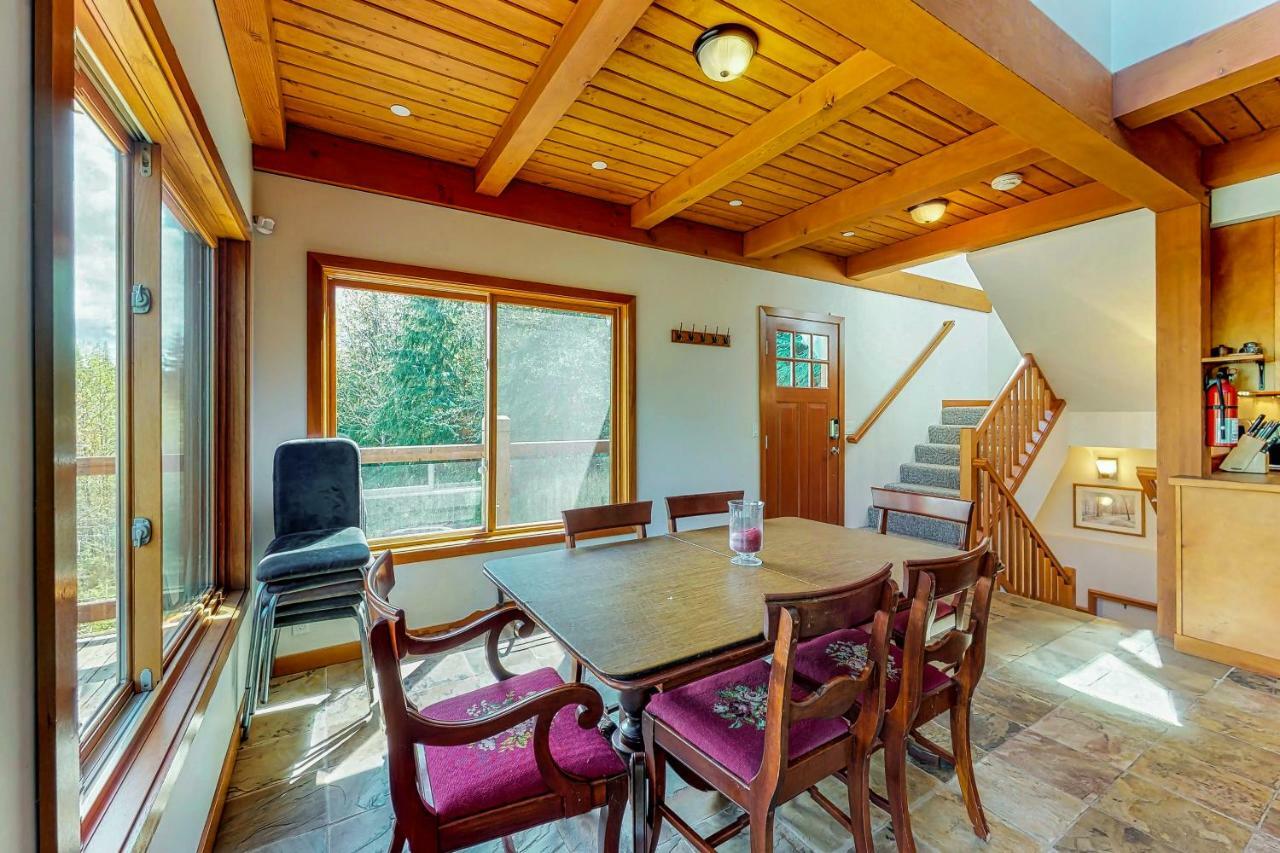 Villa Woodland Hideaway In The Hills à Lake Stevens Extérieur photo