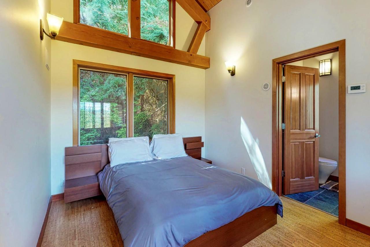 Villa Woodland Hideaway In The Hills à Lake Stevens Extérieur photo